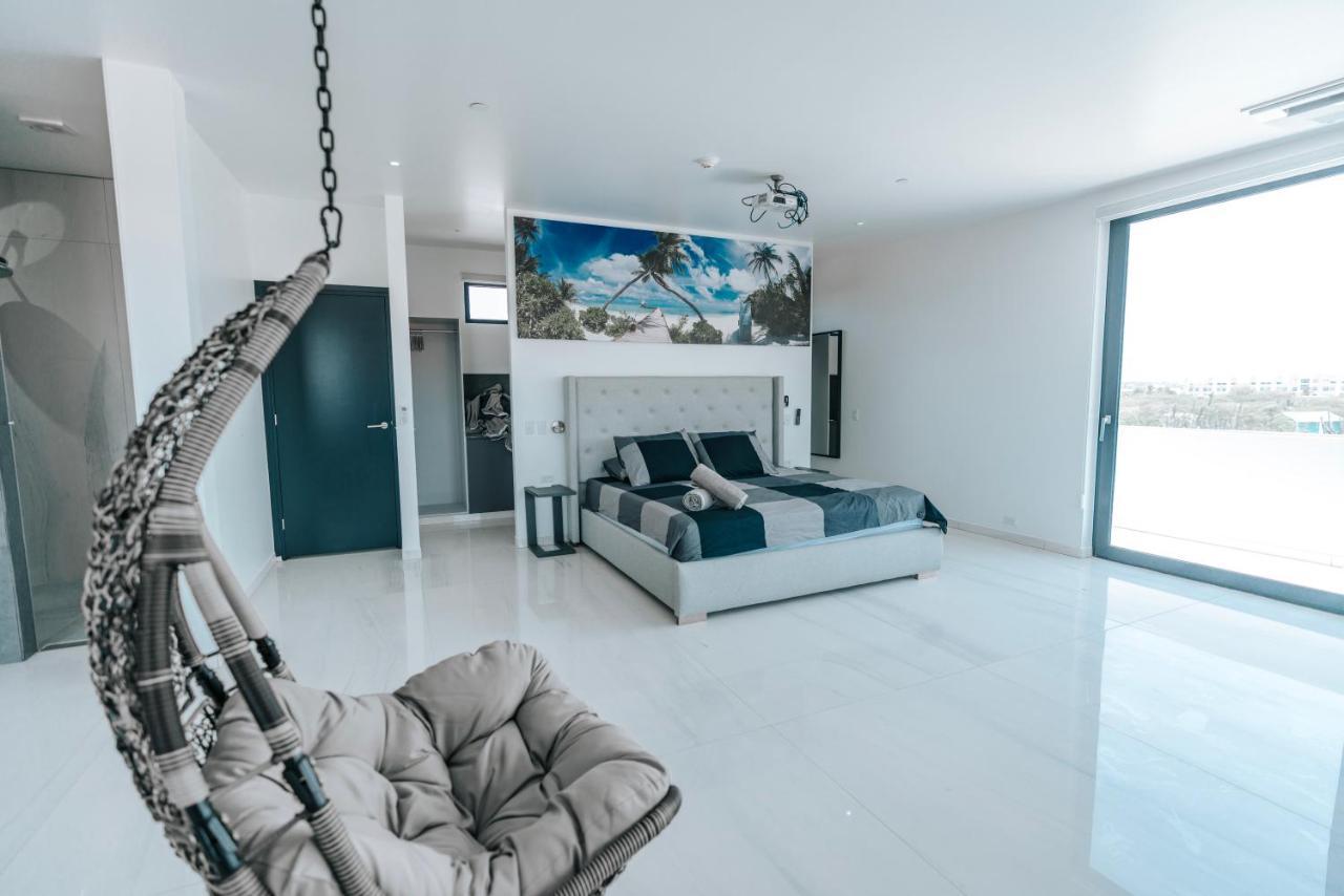 Gray Door Apartments - Adults Only Palm Beach Esterno foto