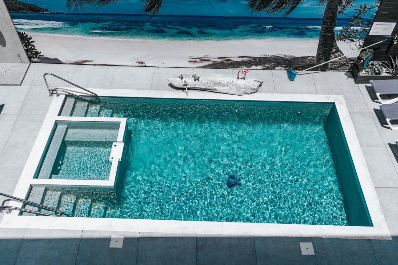 Gray Door Apartments - Adults Only Palm Beach Esterno foto